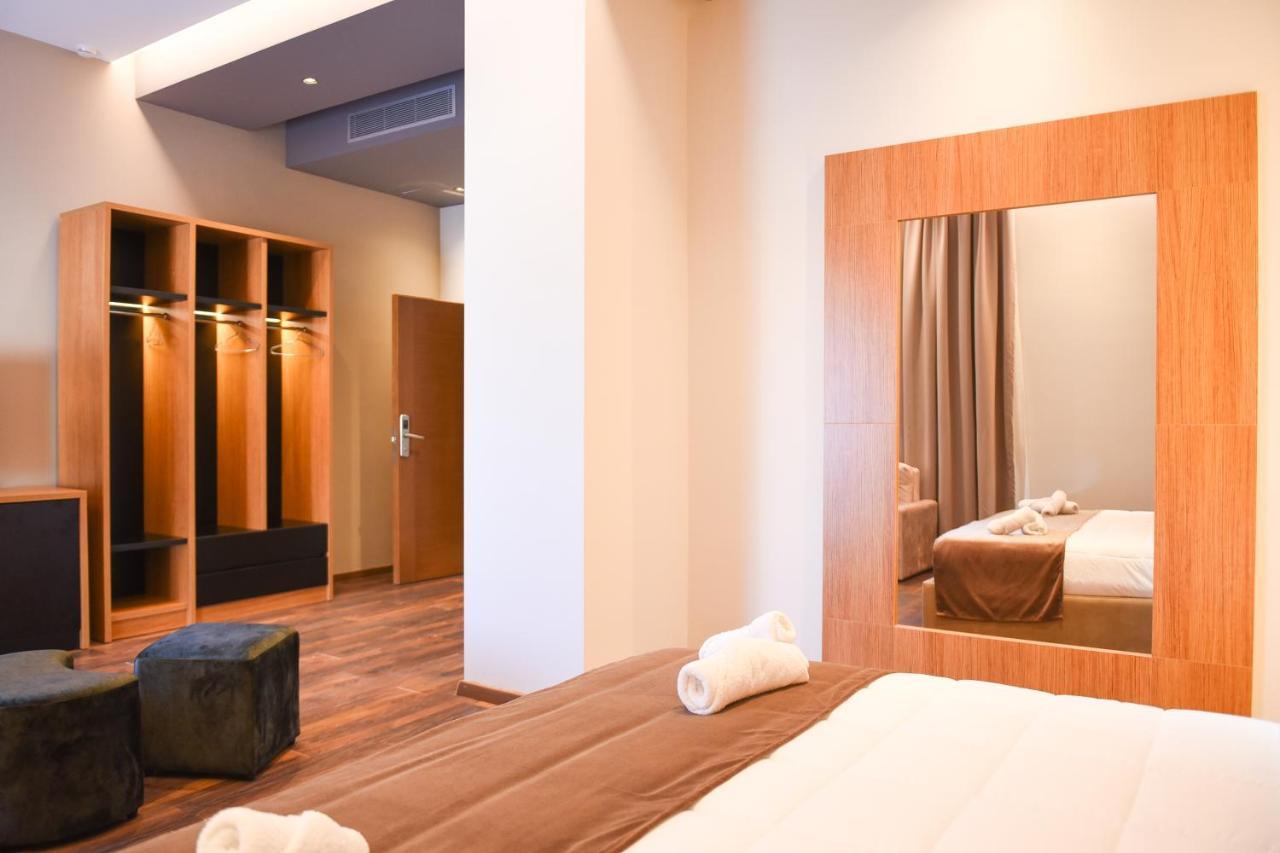 Olivia'S Hill Resort Kryemedhej ภายนอก รูปภาพ