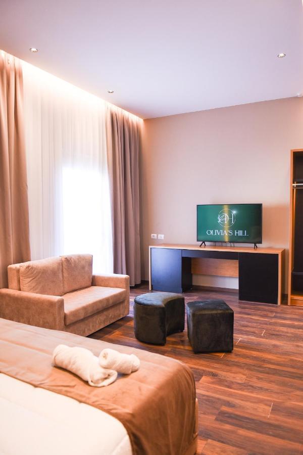 Olivia'S Hill Resort Kryemedhej ภายนอก รูปภาพ