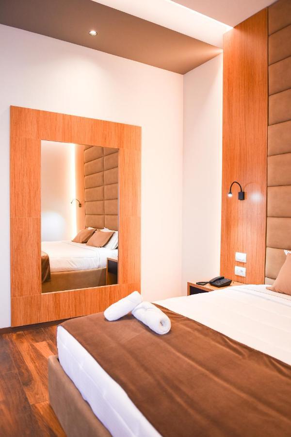 Olivia'S Hill Resort Kryemedhej ภายนอก รูปภาพ