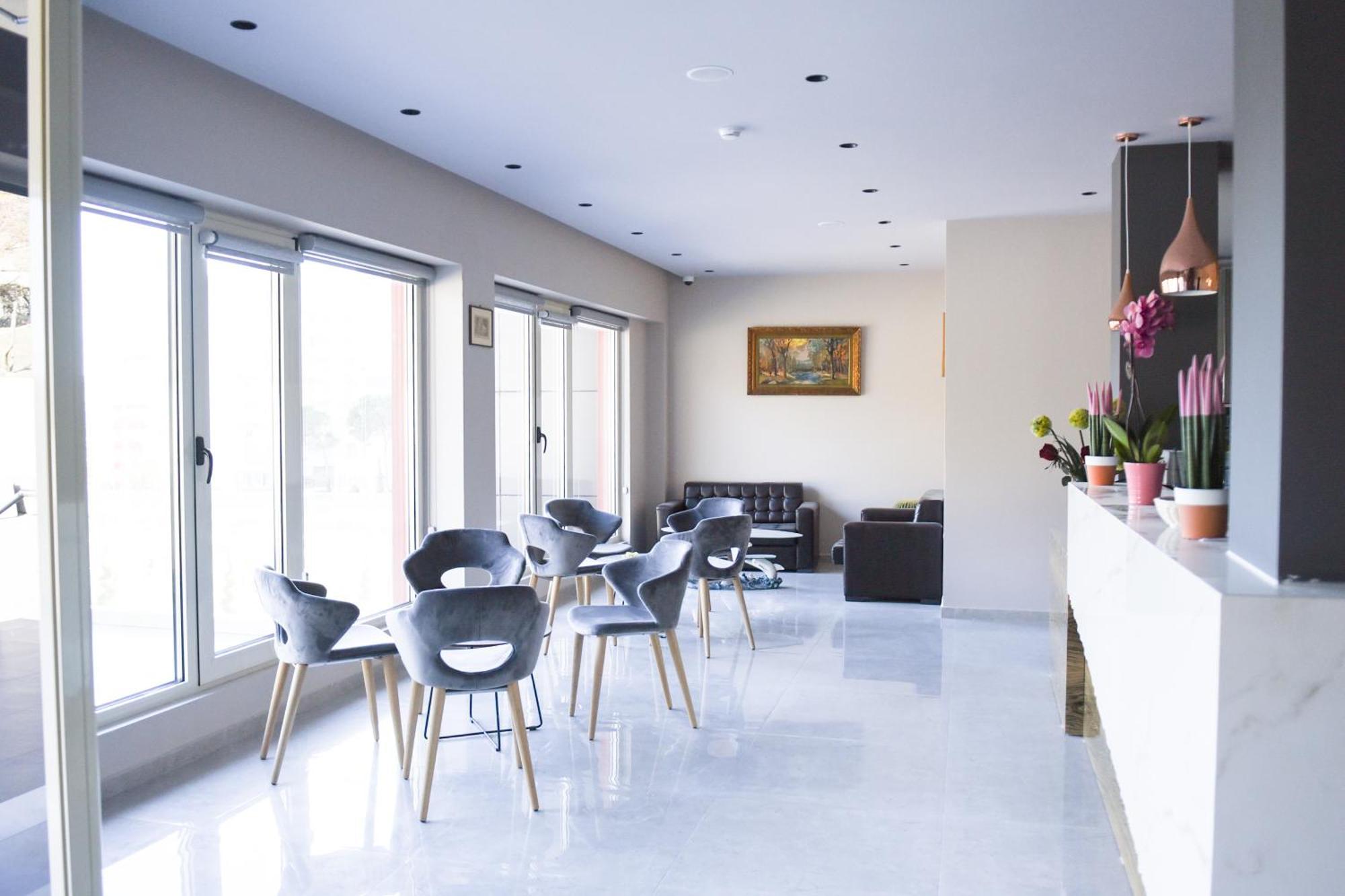Olivia'S Hill Resort Kryemedhej ภายนอก รูปภาพ