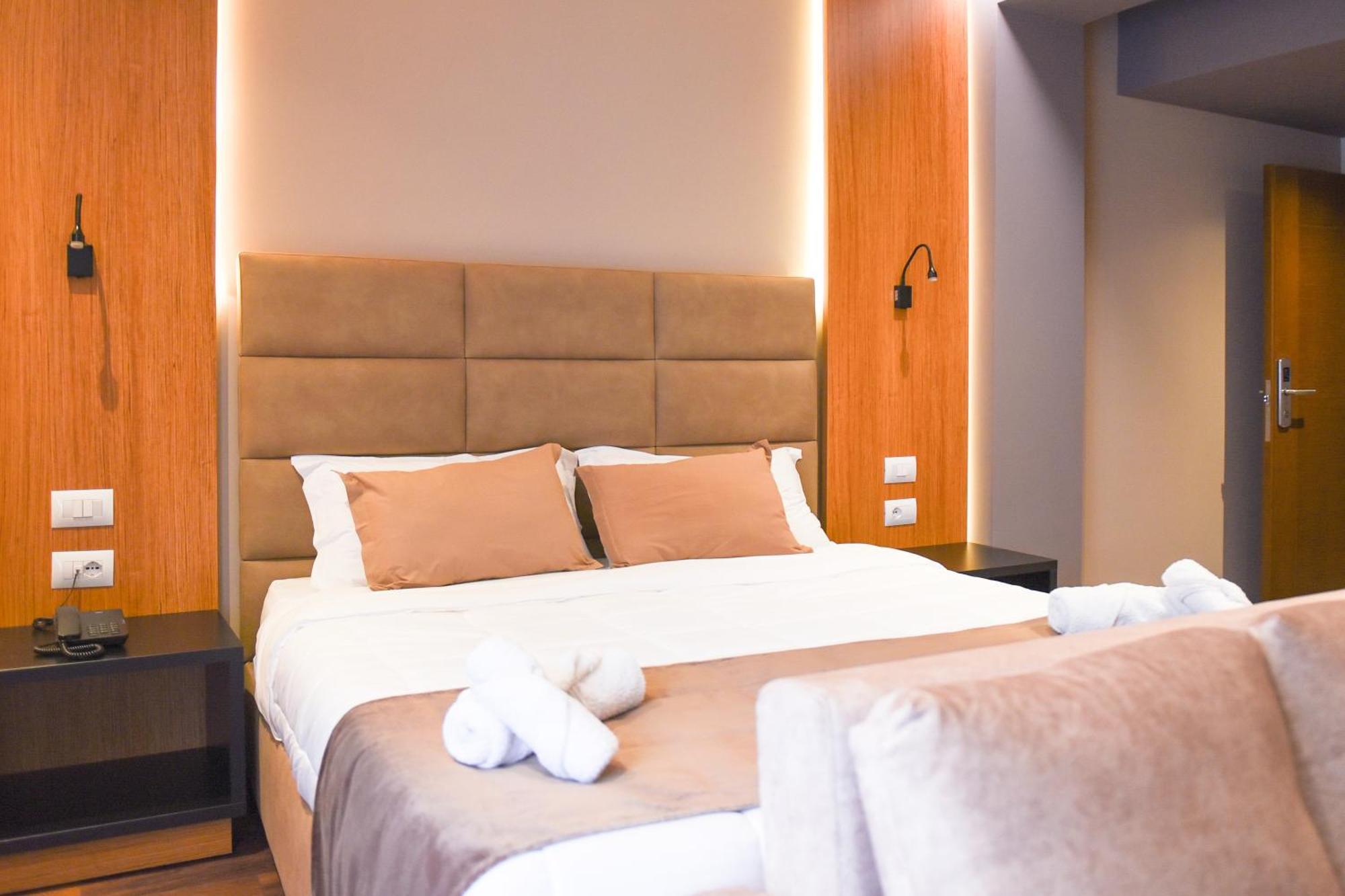 Olivia'S Hill Resort Kryemedhej ภายนอก รูปภาพ