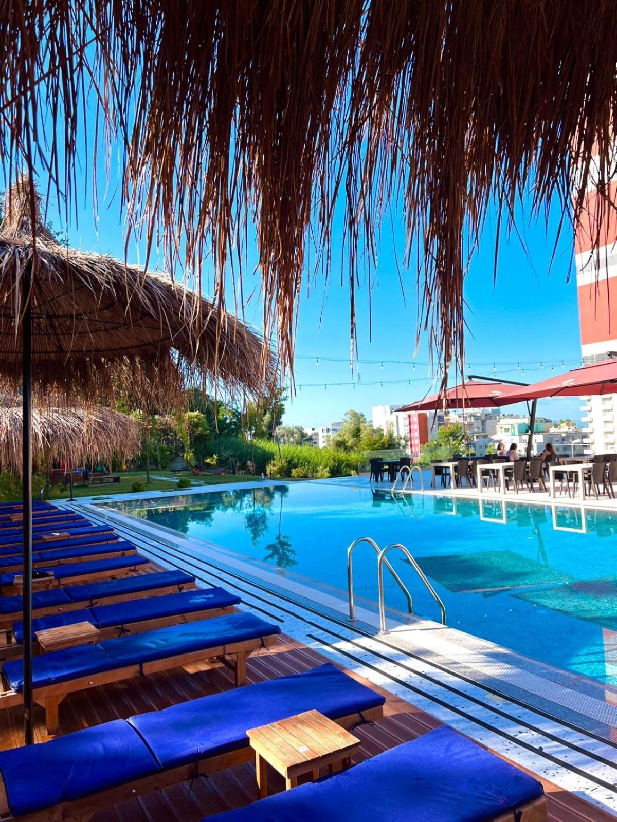 Olivia'S Hill Resort Kryemedhej ภายนอก รูปภาพ