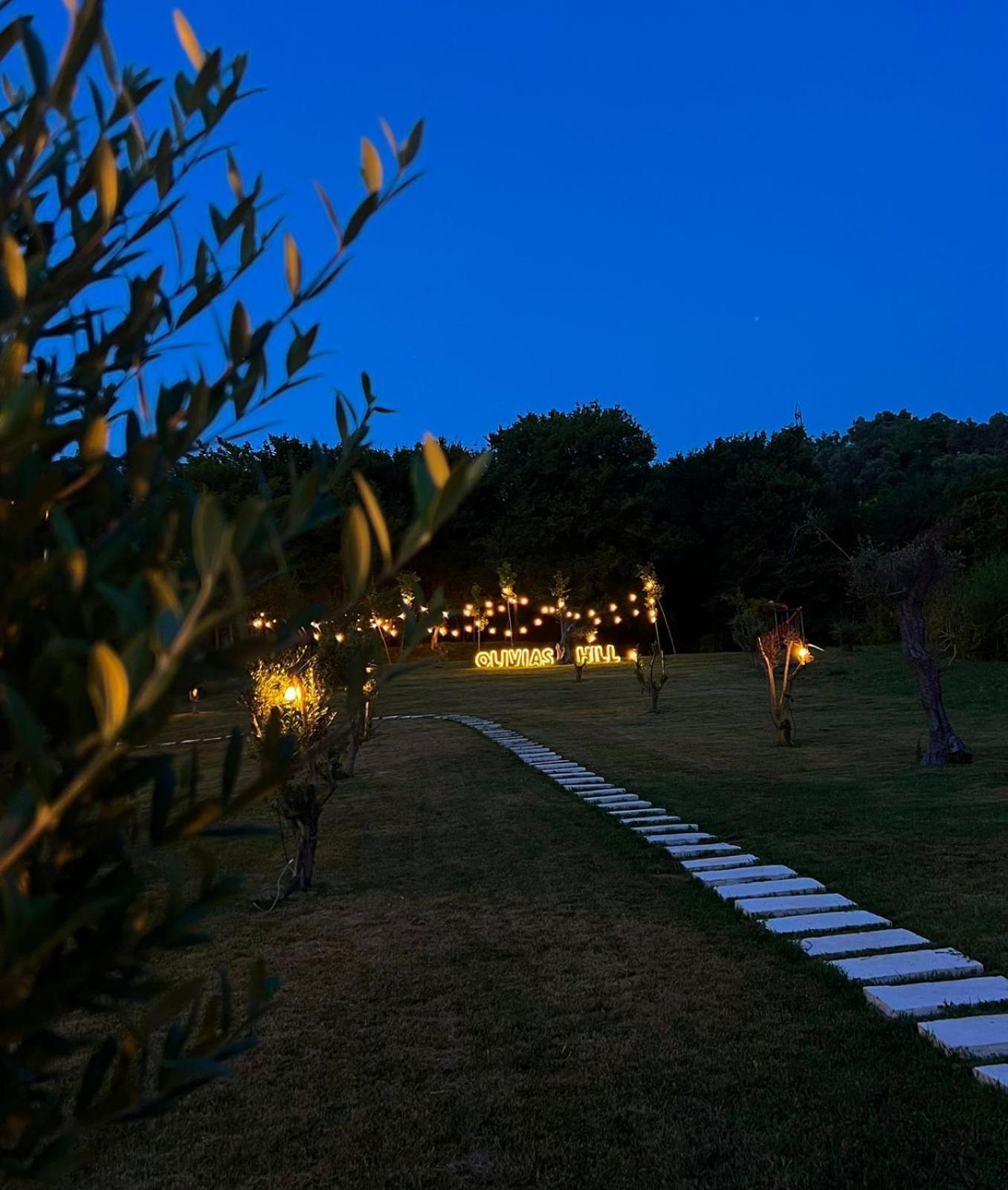 Olivia'S Hill Resort Kryemedhej ภายนอก รูปภาพ