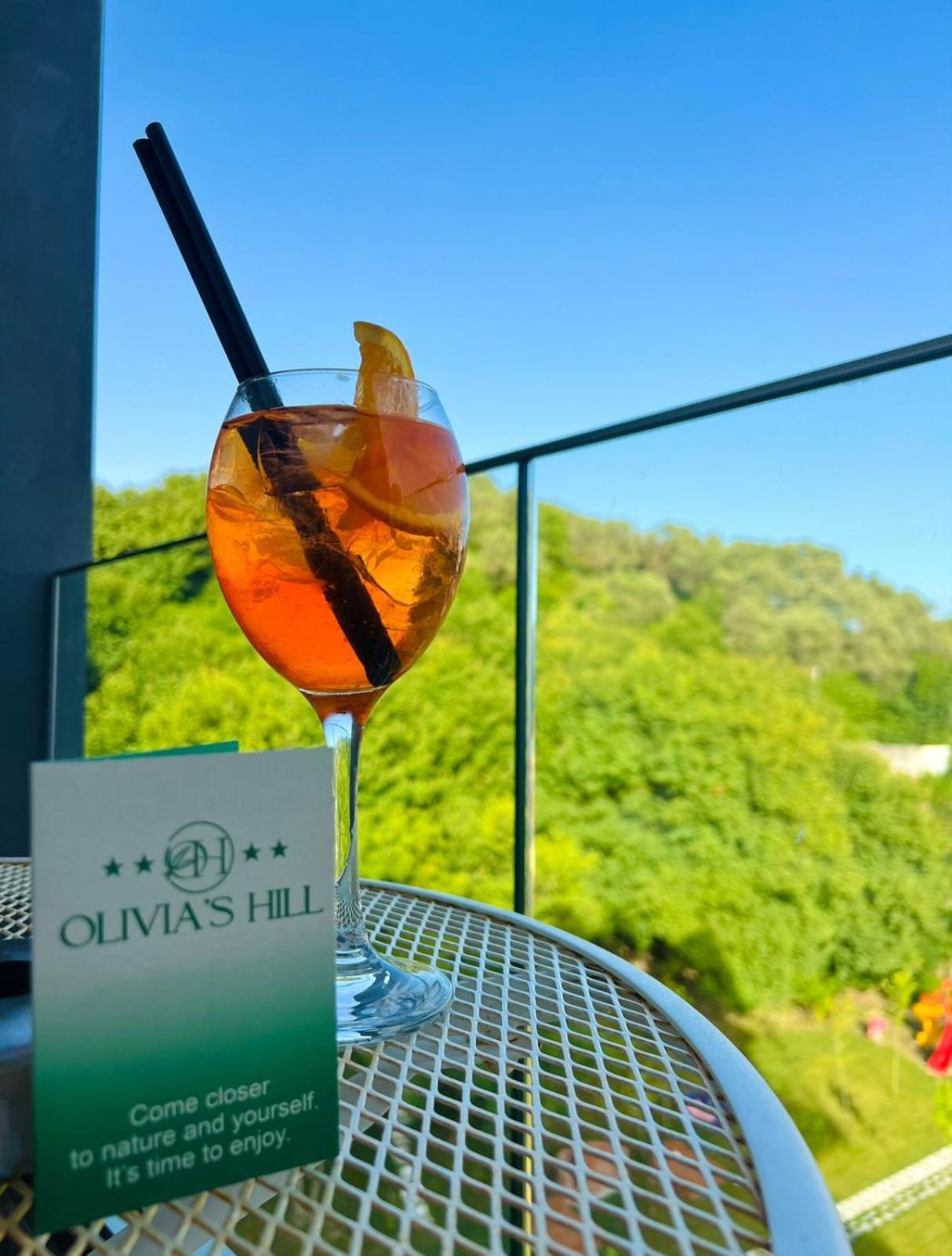Olivia'S Hill Resort Kryemedhej ภายนอก รูปภาพ