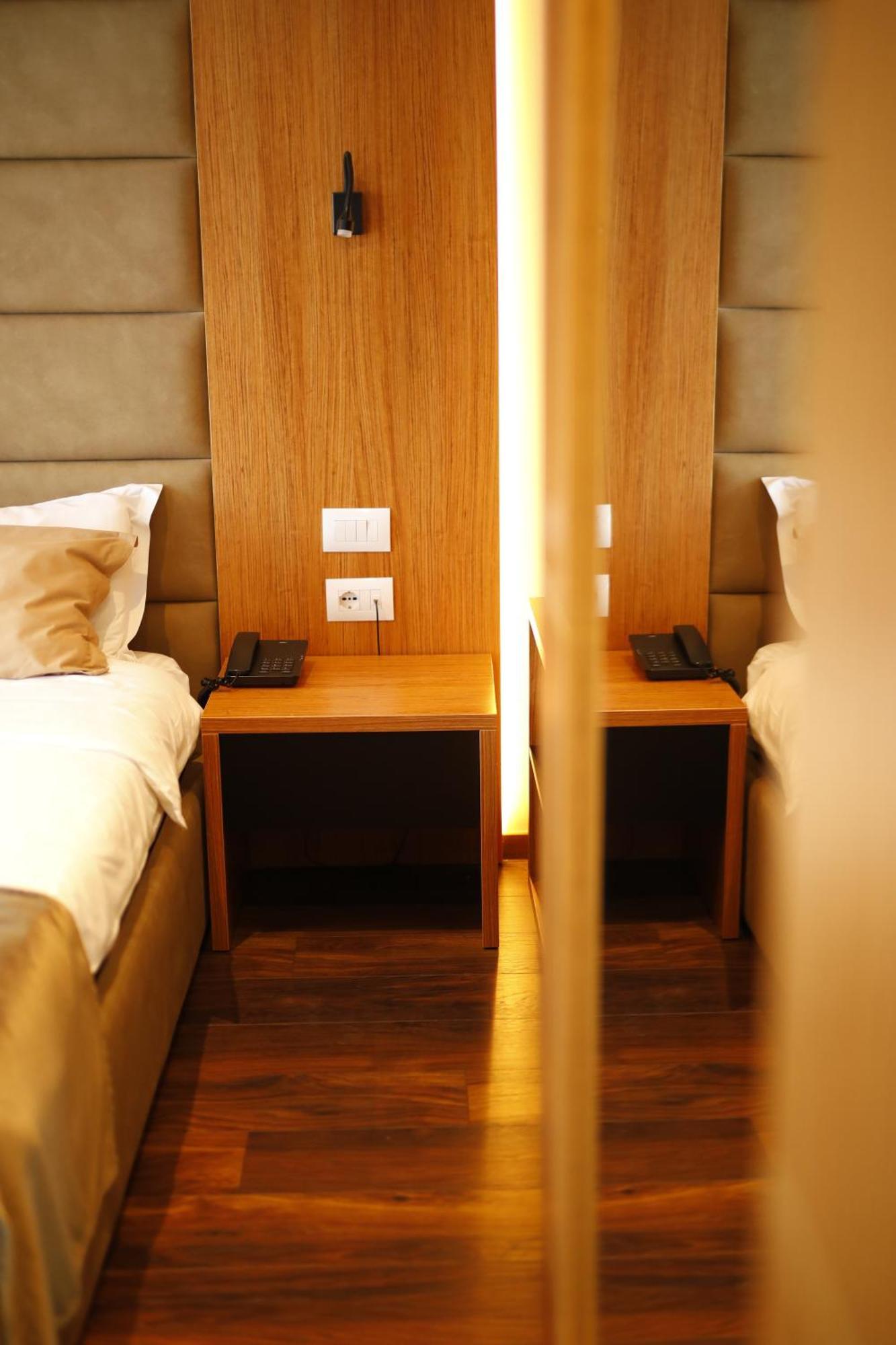 Olivia'S Hill Resort Kryemedhej ภายนอก รูปภาพ