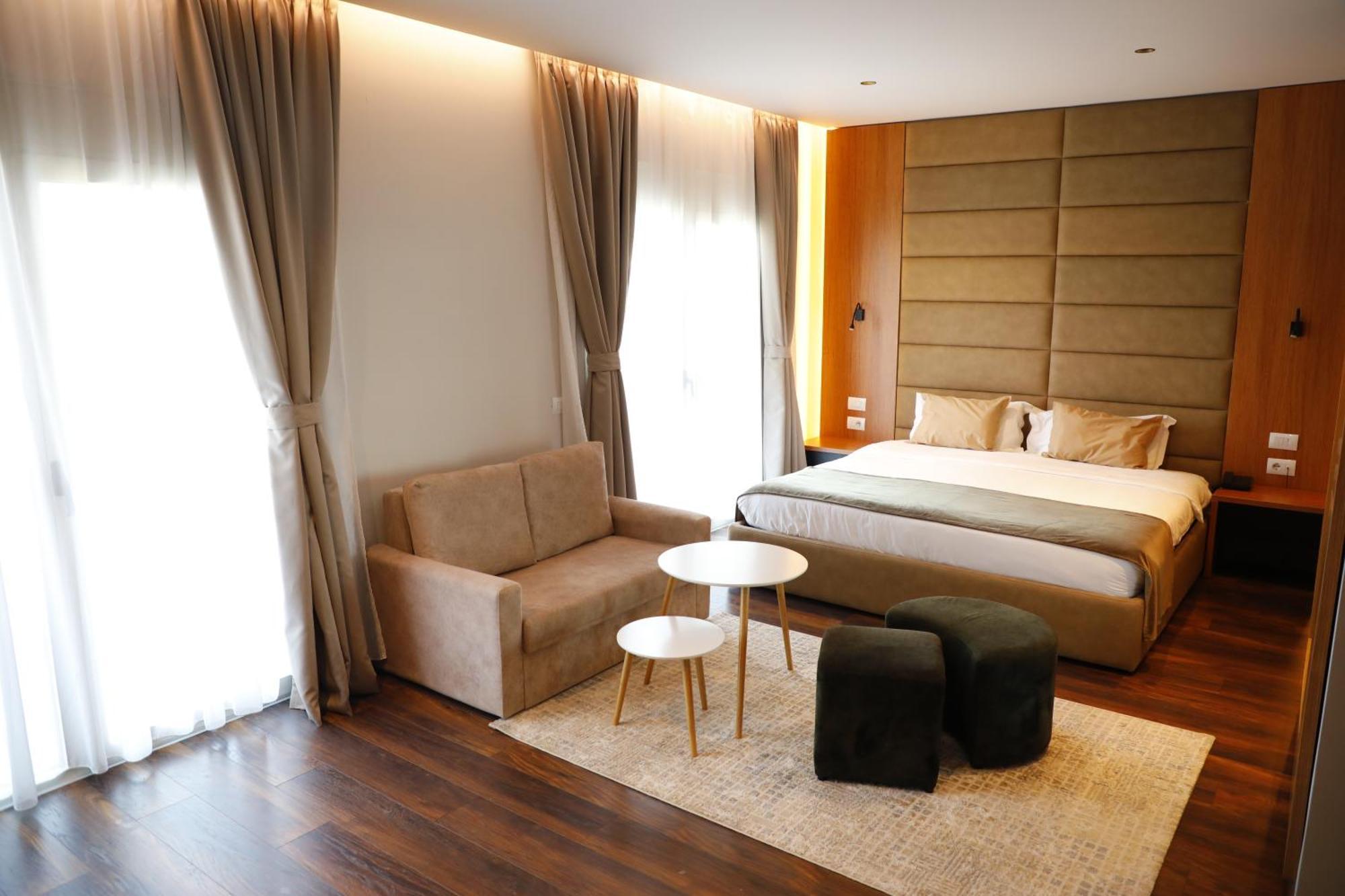 Olivia'S Hill Resort Kryemedhej ภายนอก รูปภาพ