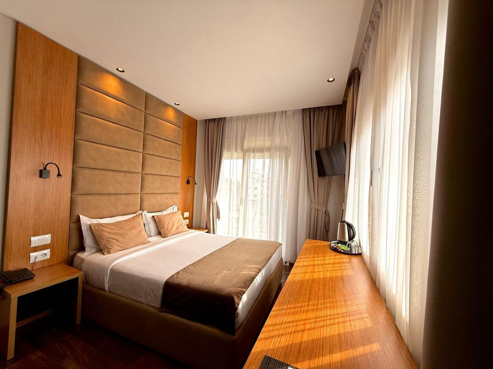 Olivia'S Hill Resort Kryemedhej ภายนอก รูปภาพ