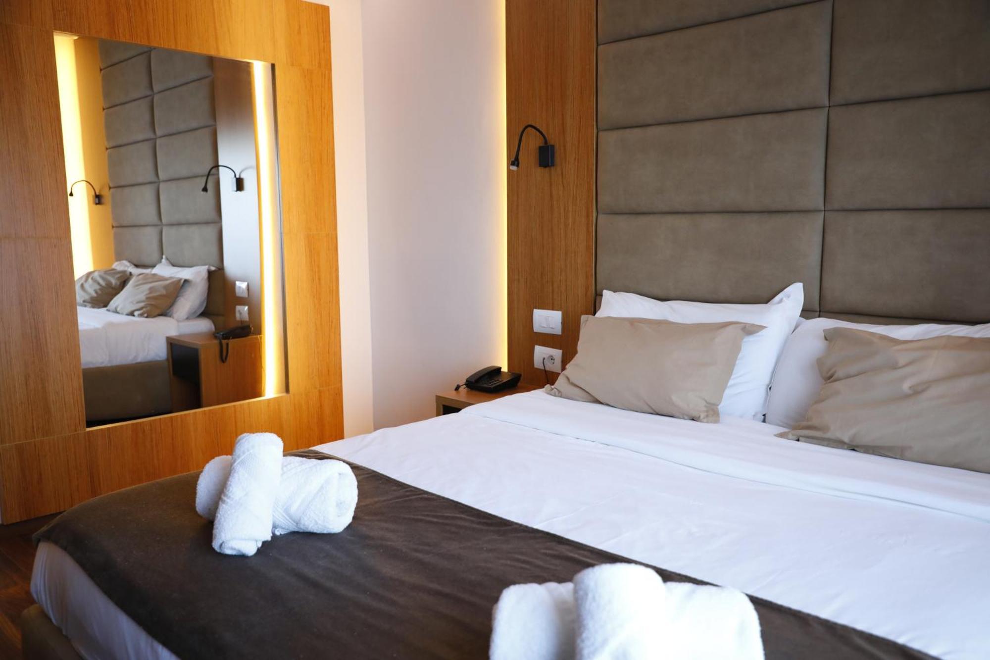 Olivia'S Hill Resort Kryemedhej ภายนอก รูปภาพ