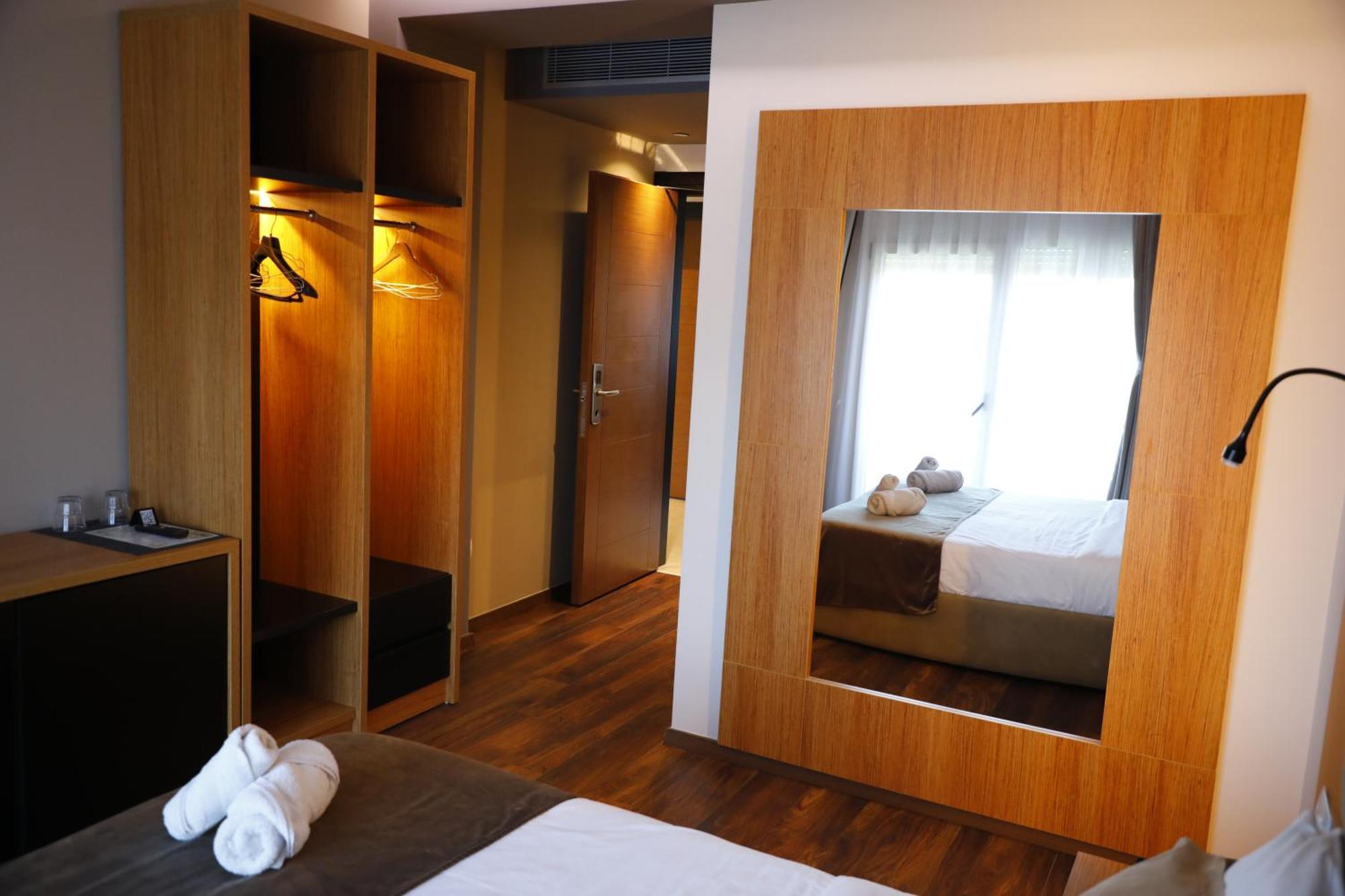 Olivia'S Hill Resort Kryemedhej ภายนอก รูปภาพ